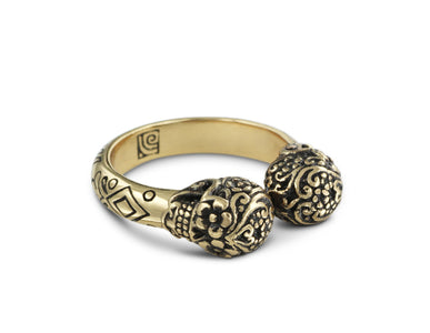 Day of the Dead Twin Skull Ring in Bronze