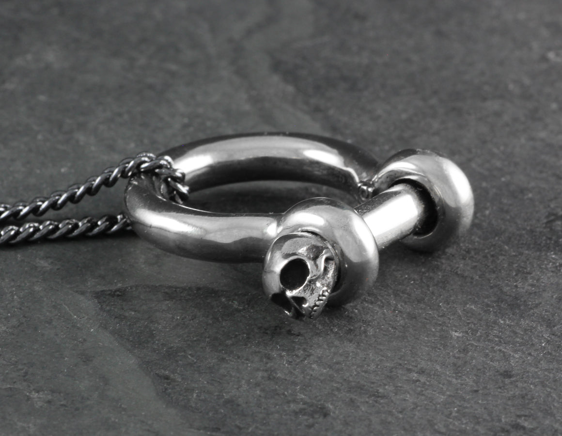 Shackle Necklace - Silver