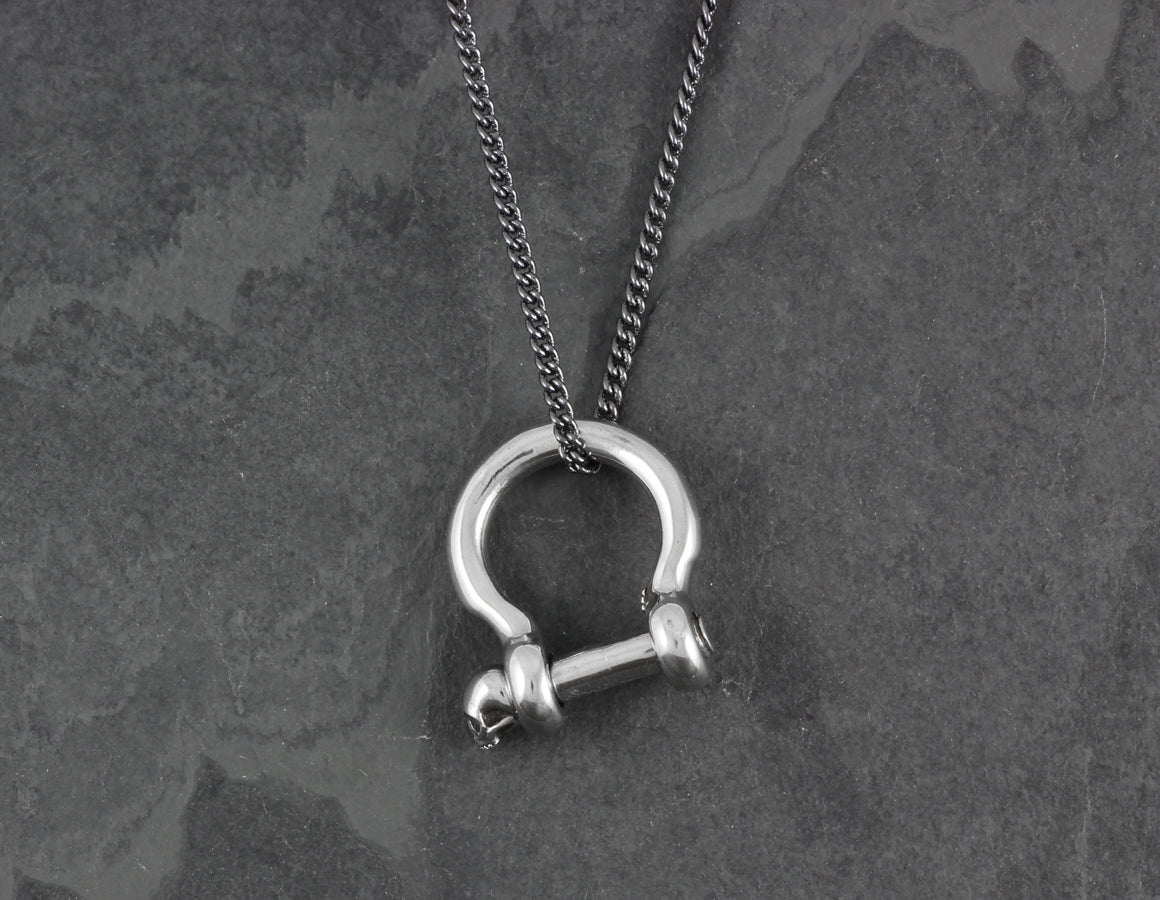 Shackle Necklace - Silver