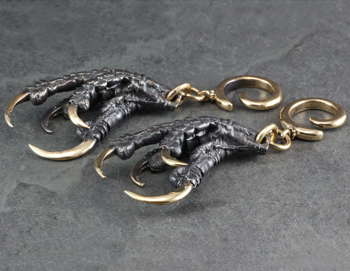 Black Crow Claw Gauged Spiral Earrings - Bronze