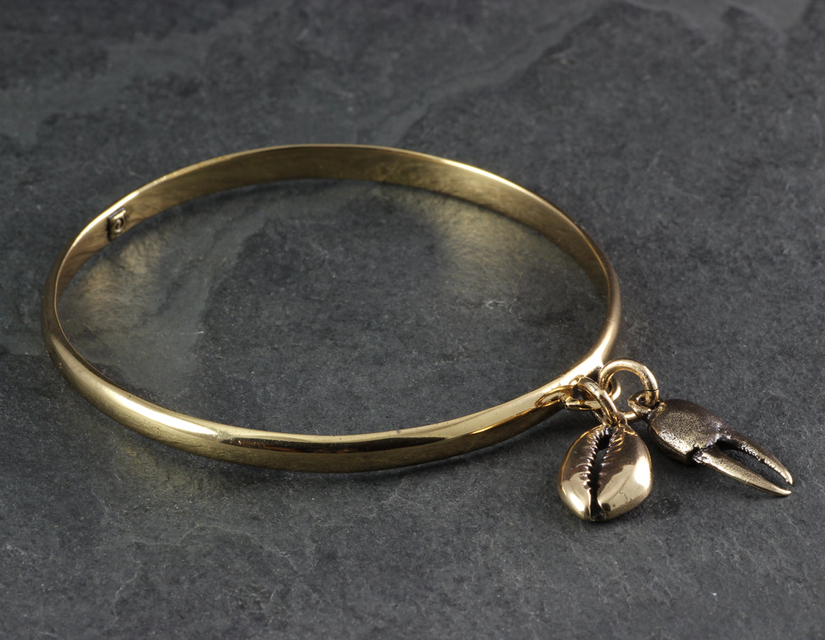 Shell & Claw Bangle - Bronze